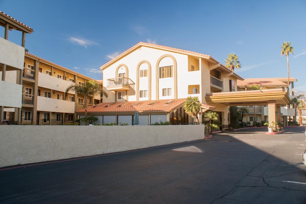 Red Lion Inn & Suites Cathedral City Palm Springs Exterior foto