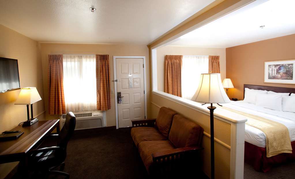 Red Lion Inn & Suites Cathedral City Palm Springs Quarto foto