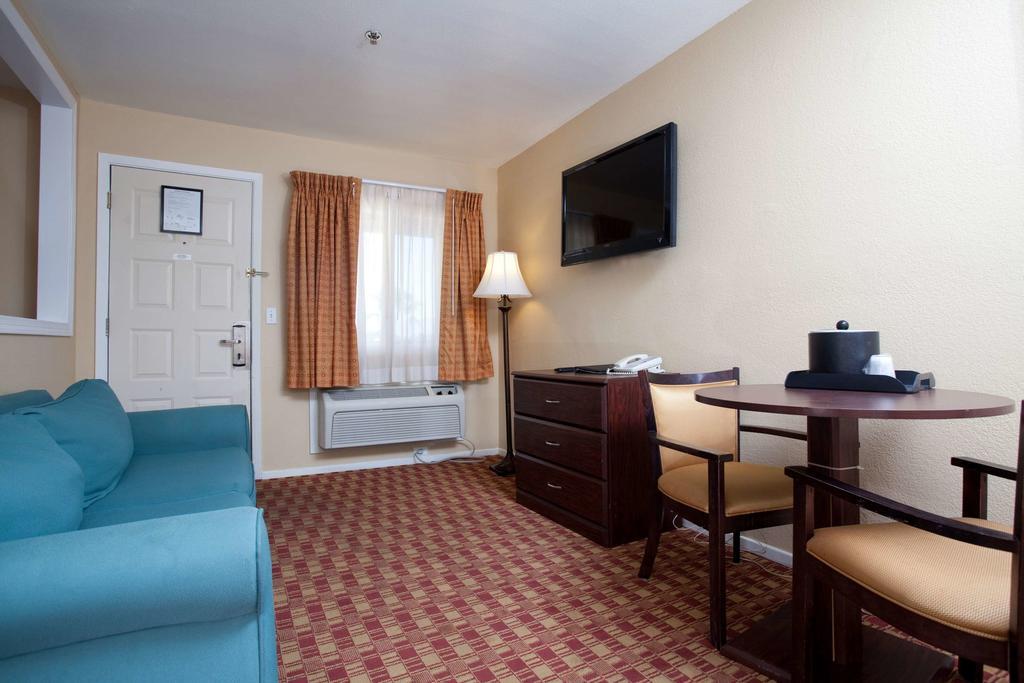 Red Lion Inn & Suites Cathedral City Palm Springs Exterior foto
