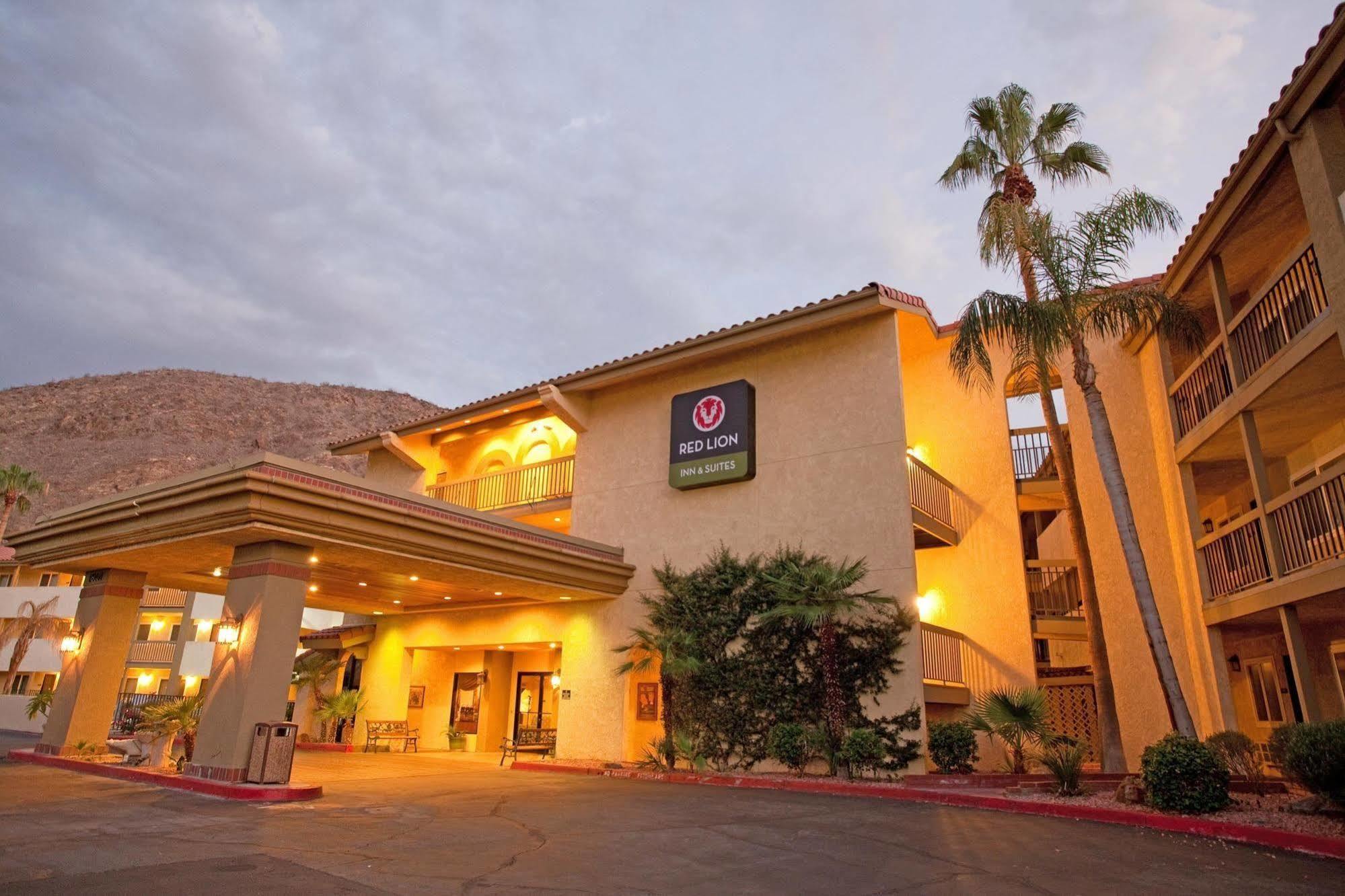 Red Lion Inn & Suites Cathedral City Palm Springs Exterior foto